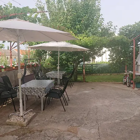 Klara Apartament Posedarje