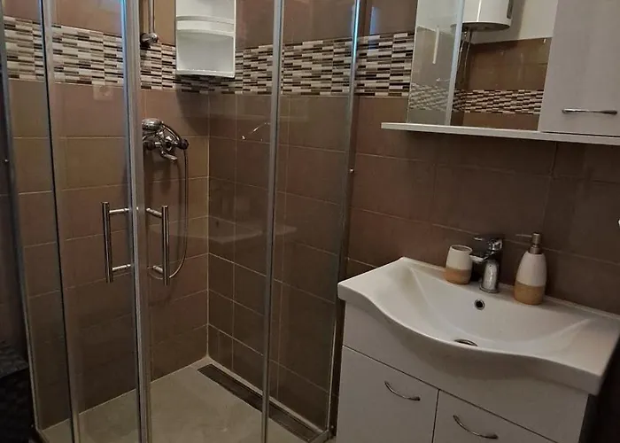 Klara Apartament Posedarje