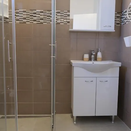 Daire Klara Posedarje