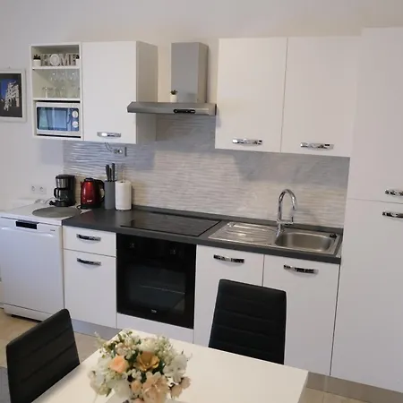 Apartment Klara *